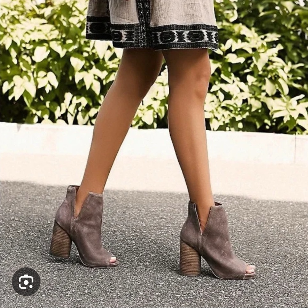 Jeffrey Campbell Oath Taupe Suede Peep-Toe Ankle Booties | 9